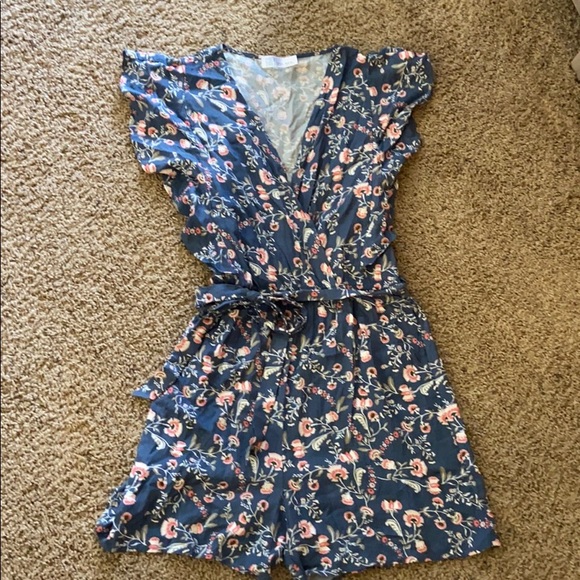 Time and Tru Pants - Floral romper with ribbon belt